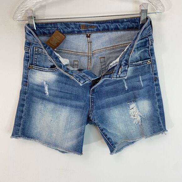 KUT from the Kloth Distressed Cutoff Shorts - Picture 7 of 8